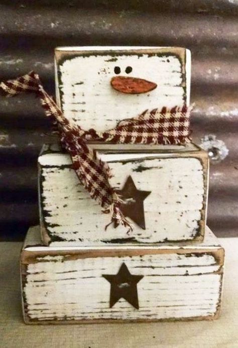 Snowman Christmas Wood Crafts, Primitive Crafts, Snowman Crafts, Christmas Decorations Rustic, Primitive Christmas, Christmas Wood, Winter Crafts, Christmas Deco, Xmas Crafts