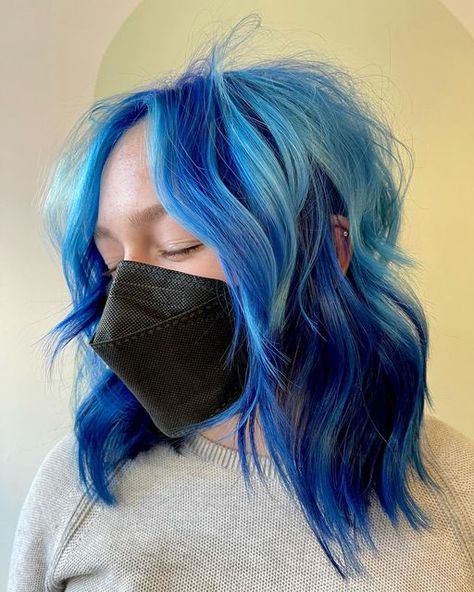 Pravana Blue Hair, Blue Color Blocking Hair, Blue Hair Two Tone, 2 Tone Blue Hair, Light And Dark Blue Hair, Blue Shag Hair, Black And Light Blue Hair, Blue Hair With Highlights, Neon Blue Hair