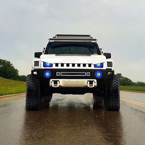 Mean Looking #HummerH3 - pic by @skyquacker • Follow @droneswithoutlimits @droneswithoutlimits @droneswithoutlimits Hummer Ev 2023, Hummer Limousine, Hummer Ev Suv, Hummer Hx, Hammer Car, 2022 Hummer Ev, Hummer Truck, 6x6 Truck, Hummer Cars