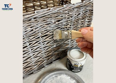 How to Whitewash Wicker Furniture? Repainted Furniture, Coconut Shell Candle, How To Whitewash, Shell Candle Holder, Repainting Furniture, Wicker Chest, Cottage Decorating, Bamboo Cups, Coconut Soap