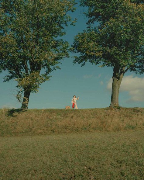 Frankie + Clo > Only a Cloud by James Perolls Pictures Photography, Photography Aesthetic, Photography Accessories, Northern Italy, Photography Inspo, Aesthetic Photography, Cinematography, Film Photography, Happy Places