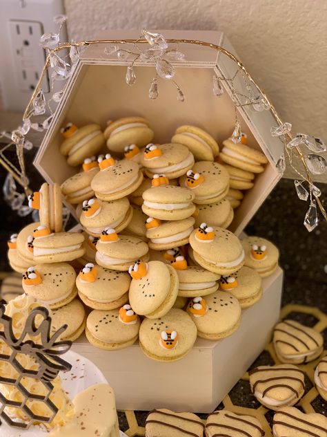 Bee Dessert Ideas, Honey Bee Desserts, First Bee Day Dessert Table, What Will It Bee Dessert Table, Bee Macarons, Bumble Bee Macarons, Bee Wedding Theme, Bee Themed Macarons, Yellow Quince