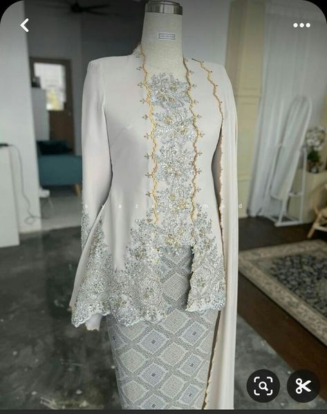 Nikah Wedding, Model Dress Kebaya, Batik Dress Modern, Baju Kahwin, Nikah Outfit, Kebaya Modern Dress, Kebaya Dress, Fashion Sketches Dresses, Batik Fashion