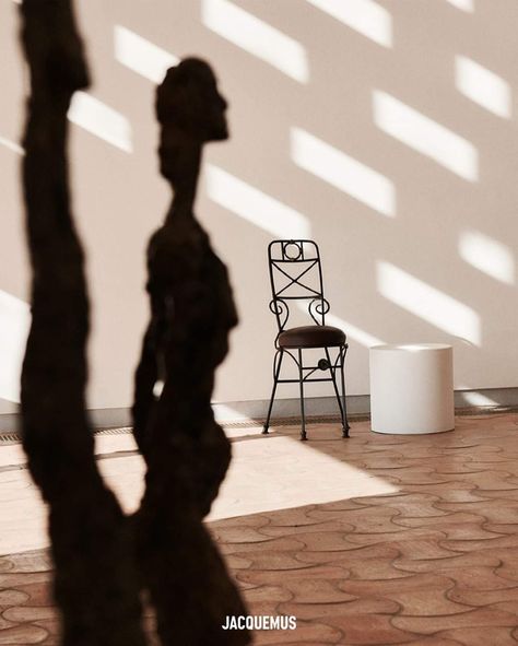 JACQUEMUS 'Les Sculptures' Fondation Maeght. All works by Alexander Calder ©️ 2024 Calder Foundation, New York / ADAGP, Paris. ©️ Photograph by Ernst Scheidegger. Jacquemus Les Sculptures, Alexander Calder, Furniture Designer, Interior Furniture, Moscow, Alexander, Foundation, Sculpture, Paris