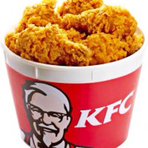 I AM VERY HAPPY BECAUSE TODAY,  I AM GOING TO EAT IN KENTUCKY FRIED CHICKEN!  SO GOOD!  BUENÍSIMO!  DELICIOUS! Kfc Breakup, Menu Kfc, Fast Food Board, Kentucky Fried Chicken Menu, Kfc Restaurant, Chicken Bucket, Diet Dr Pepper, Kentucky Fried Chicken, Chicken Menu