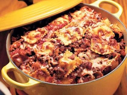 One-Pot Pasta Quick Ground Beef Recipes, Beef Pasta Recipes, Ground Beef Pasta, One Pot Pasta Recipes, Beef Pasta, Dutch Oven Recipes, Dinner With Ground Beef, Ground Beef Recipes Easy, One Pot Pasta