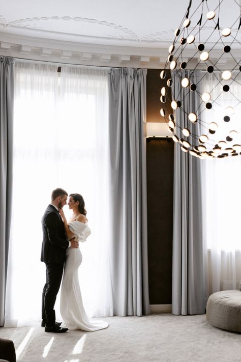 Wedding Couple Poses In Hotel, Couples Photos Hotel Room, Post Wedding Photoshoot Hotel, Wedding Photos Hotel Room, Wedding Hotel Room Photoshoot, Hotel Prewedding Shoot, Wedding Hotel Photoshoot, Wedding Photo Ideas Indoor, Indoor Wedding Photo Ideas