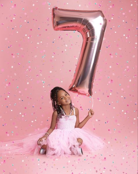 Colorfull Background Photoshoot, Lol Doll Photoshoot, 8 Year Birthday Photoshoot, 8 Birthday Photoshoot Ideas, 7 Year Birthday Photo Shoot, Little Birthday Girl Photoshooting, 6 Year Birthday Photoshoot, Girls Birthday Photoshooting Ideas, Barbie Birthday Picture Ideas