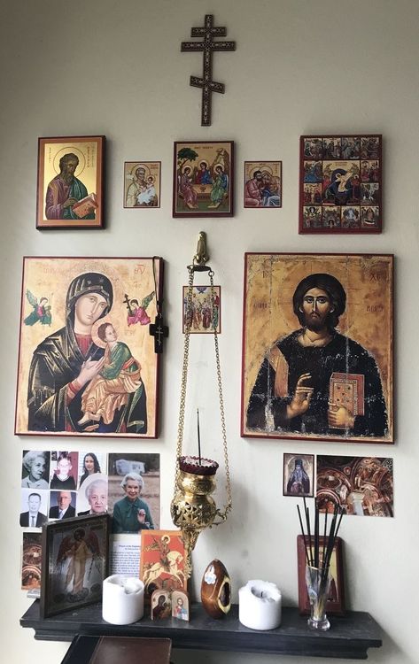 Orthodox Christian Icon Corner, Orthodox Christian Home, Icon Corner Ideas, Prayer Corner Orthodox Christian, Orthodox Home Altar, Orthodox Icon Corner, Saint Altar, Christian Altar Ideas For Home, Catholic Home Altar Ideas