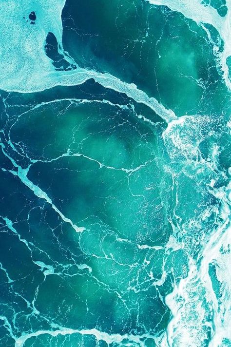 Turquoise Aesthetic, Rainbow Aesthetic, Bohol, Blue Waves, Sea And Ocean, Pics Art, Green And Blue, Blue Aesthetic, Ocean Waves