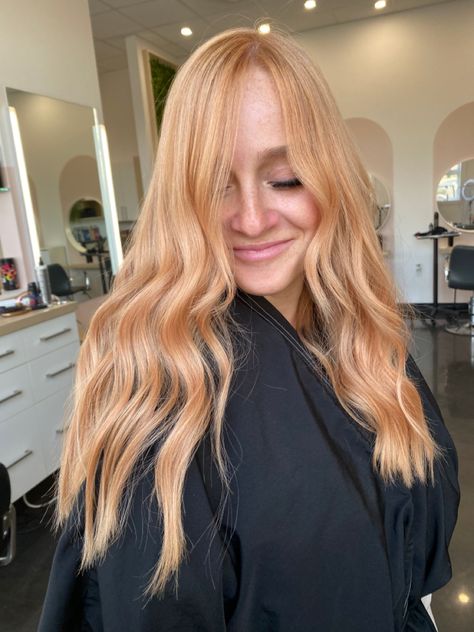 Highlights Hair Aesthetic, Blonde Copper Balayage, Aesthetic Redhead, Strawberry Blonde Balayage, Blonde Copper, Unique Hair Color, Red Hair Ideas, Girly Girl Things, Strawberry Blonde Highlights