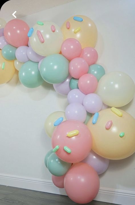 Cream Party Decorations, Cream Balloons, Ice Cream Birthday Party Theme, Ice Cream Balloons, Ice Cream Party Theme, Ice Cream Party Decorations, Pastel Cupcakes, Sprinkle Shower, Sprinkle Party