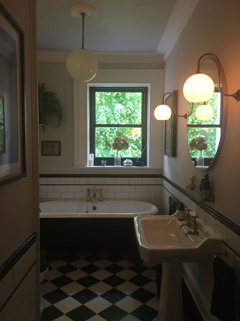 1910s Interior Design, New Orleans Interior, Victorian Style Bathroom, Heritage Bathroom, Small Bathroom With Shower, New House Bathroom, Victorian Bathroom, Bathroom Renos, Shower Remodel