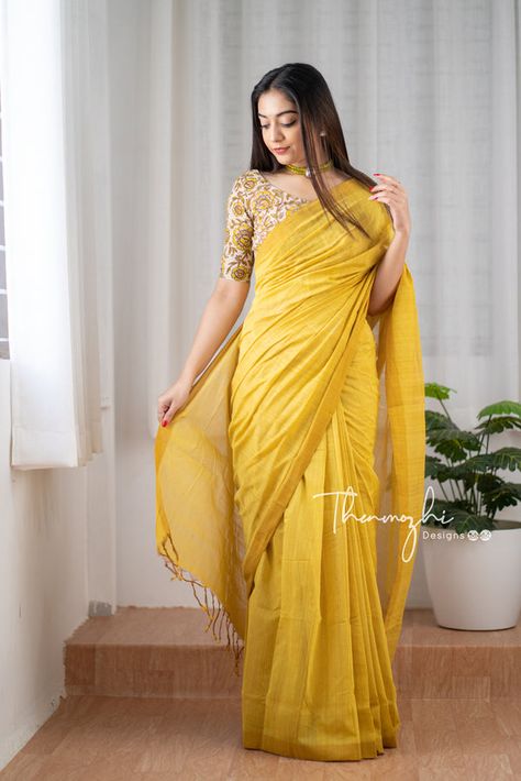 Saree With Kalamkari Blouse, Plain Cotton Saree, Butter Scotch, Kalamkari Blouse, Cotton Saree Blouse Designs, Sarees For Girls, Cotton Saree Blouse, Simple Saree Designs, Cotton Saree Designs