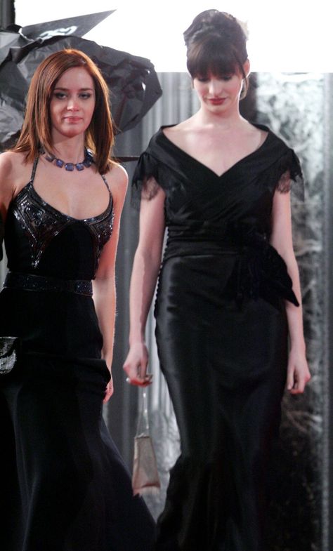 Devil Wears Prada Emily Outfits, Emily The Devil Wears Prada, Moda Icon, Emily Charlton, Movie Vibes, Art Lifestyle, Devil Wears Prada, Movie Fashion, Black Gown