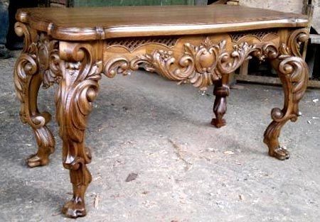 Center Table Decor, Wooden Dining Table Designs, Center Table Living Room, Antique Coffee Tables, Simple Wood Carving, Classic Furniture Design, Wooden Front Door Design, Wooden Sofa Designs, Wooden Front Doors