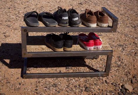 Shoe Rack Diy, Modern Shoe Rack, Welding Ideas, Diy Shoe Rack, Metal Welding, Modern Shoes, Industrial Modern, Modern Industrial, Shoe Rack