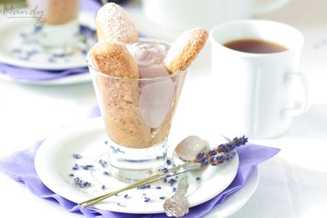 Lavender Whipped Cream, Lavender Tiramisu, Lavender Pastry, Earl Grey Tiramisu, Grey Desserts, Lavender Desserts, Lavender Treats, Cake Shooters, Tiramisu Recipes