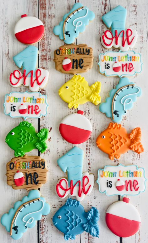 Ofishally One Cookies, O Fish Ally One Cookies, Fish Cookies Decorated, Fish Cake Birthday, Fishing Themed Birthday Party, Fish Cookies, First Birthday Cookies, Boys 1st Birthday Party Ideas, Birthday Desserts