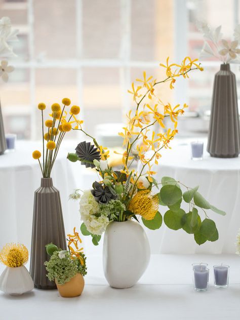 Tropical Inspiration, Corporate Conference, Yellow And White Flowers, Billy Balls, Billy Buttons, Wedding Reception Centerpieces, California Engagement, Yellow Wedding, Deco Floral