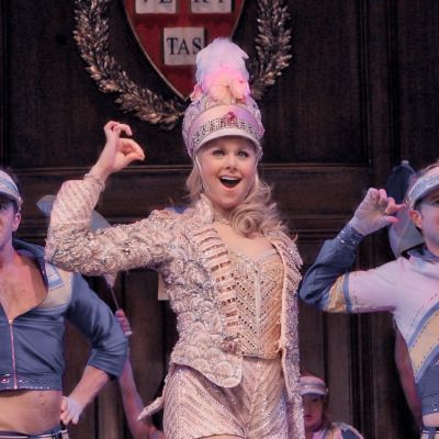 Legally Blonde Aesthetic Musical, Elle Woods Musical, Illegally Blonde, Legally Blonde Broadway, Musicals Theatre, Legally Blonde The Musical, Theater Aesthetic, Annie Jr, Theatre Aesthetic