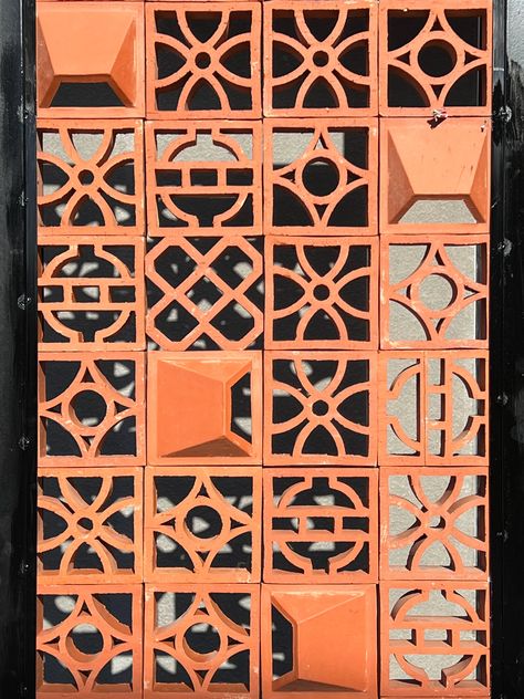 Terracotta Partition, Breezeway Bricks, Terracotta Jali, Vietnam Cafe, Veneer Texture, Breeze Block Wall, Eco House Design, Screen Block, Breeze Blocks