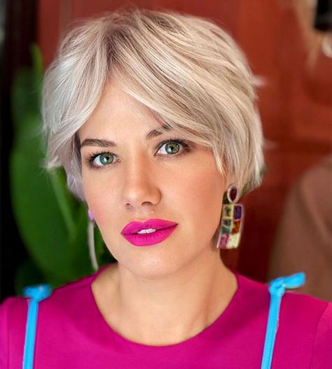 54 Low Maintenance Bixie Pixie Bob Haircuts Ideas in 2023 - Hood MWR Low Maintenance Bob, Long Pixie Bob, Low Maintenance Short Haircut, Classic Bob Haircut, Long Hair Cut Short, Longer Pixie Haircut, Long Pixie Hairstyles, Pixie Bob Haircut, Bob Hairstyles For Thick