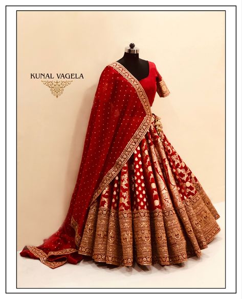 Red Banarasi Wedding Lehenga, Banarasi Red Lehenga, Red Banarasi Lehenga Bridal, Ghatchola Lehengas, Red Ghagra Choli, Red Banarasi Lehenga, Banarasi Lehenga Bridal, Banarasi Bridal Lehenga, Red Lehenga Bridal