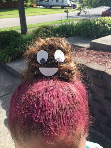 Poop Emoji Crazy Hair Day Ice Cream Haircut, Poop Emoji, Crazy Hair Day, New Hairstyle, Crazy Hair Days, Our Friendship, Tiktok Video, Crazy Hair, Trendy Style