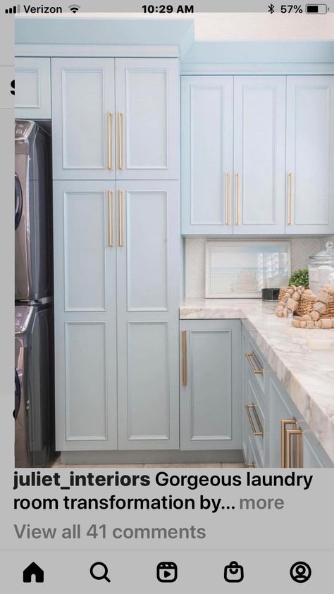 Kitchen 2024, Серая Кухня, Blue Kitchen Cabinets, Blue Cabinets, Blue Kitchen, Blue Kitchens, Laundry Room Design, Utility Room, Cabinet Colors