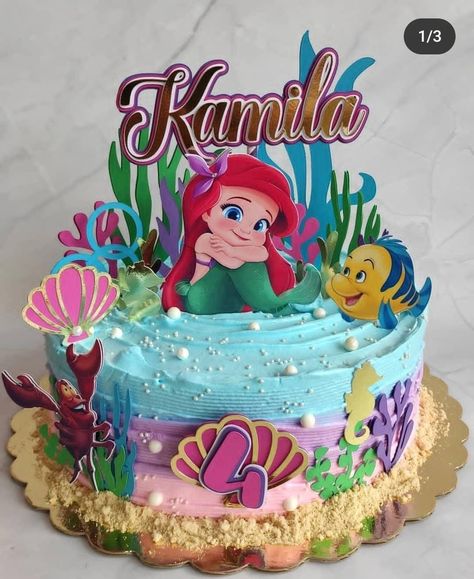 Ariel Smash Cake, Ariel Cake Ideas, Ariel Birthday Cake, Ariel Cake, Mermaid Birthday Cakes, Disney Cuties, Ariel Birthday, Baby Ariel, Little Mermaid Birthday