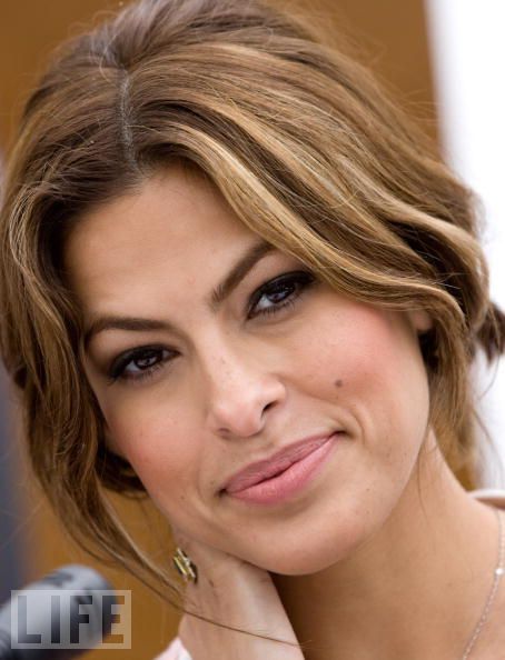 Eva Mendes Hair, Eva Mendes And Ryan, Eva Mendez, Eva Mendes, Eva Longoria, Ryan Gosling, Blonde Hair Color, Perfect Hair, Beauty Face