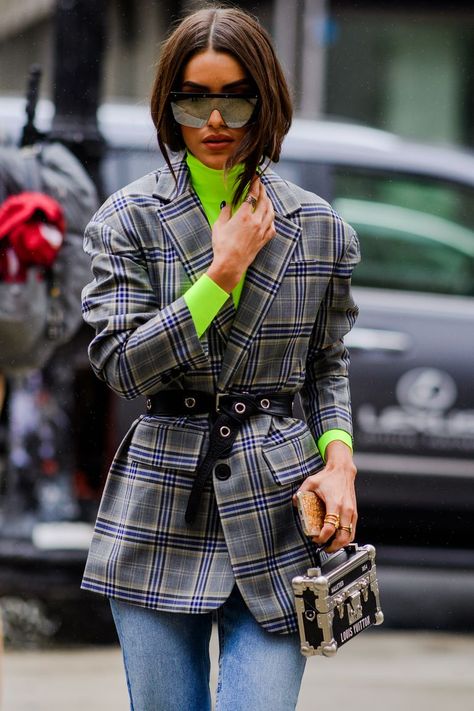 Best Street Style From New York Fashion Week - New York Fashion Week Street Style Spring 2019 Italian Street Style, New Yorker Street Style, Rue Style, Street Style Vintage, Rihanna Street Style, Gigi Hadid Street Style, Street Style Photography, European Street Style, Kendall Jenner Street Style