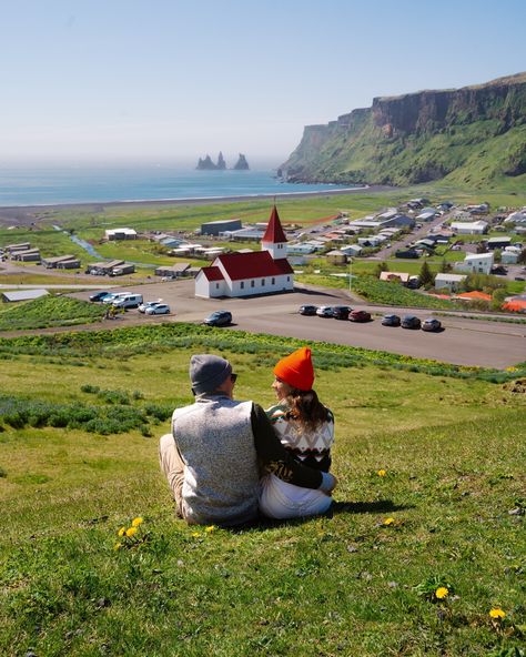 Not your typical European summer 😎😉 … but in Iceland 🇮🇸 this is as close as it gets to “european summer” 😃 … we really enjoyed this “super warm” summer day in Vík 😊 … did a couple of hikes, explored the surroundings and just relaxed and soaked in the sun and the slightly warm weather 😇 Vík should definitely be on your Icelandic itinerary and during summer it is also one of the best places to see lupines🪻…. They are just starting to bloom and we were lucky enough to witness it! Will share ... Summer In Iceland, Couple Exploring, Iceland Travel Summer, Iceland Aesthetic, Iceland Pictures, Vik Iceland, Iceland Summer, Iceland Vacation, Iceland Photography