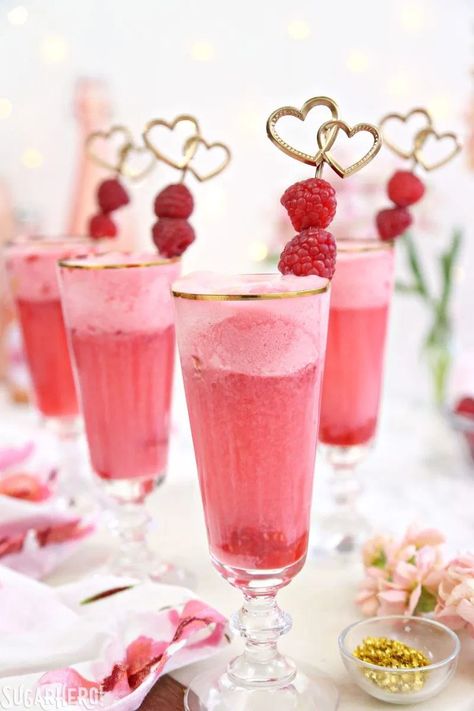 Love Potion Number 9 - a sparkling pink nonalcoholic drink for special occasions! | From SugarHero.com Love Potion Number 9, Valentine Drinks, Virgin Drinks, Valentines Baby Shower, Themed Drinks, Valentines Day Desserts, Kampot, Valentine's Day Recipes, Cocktail Drinks Recipes