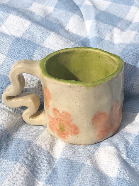 shop chunki hand painted ceramic mugs Mug Decorating Ideas, Flower Hacks, Clay Dishes, Creative Mug, Summer Mug, Slab Ceramics, Handmade Mugs, Clay Stuff, Plastic Art