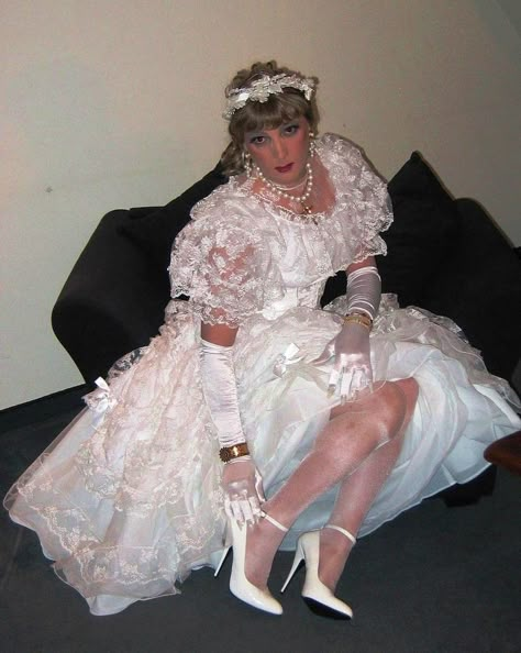 Transvestite sissy bride Female Transformation, Frilly Dresses, Romantic Bride, Wedding Dress Couture, Dress Images, Beautiful Bride, Satin Dresses, Pretty Dresses, Bridal Dresses