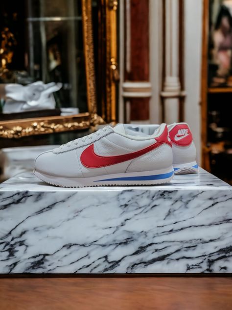 Nike Cortez - Forrest Gump Nike Cortez Forrest Gump, Forrest Gump, Nike Cortez, High Quality Leather, Product Launch, Nike, High Quality, Leather