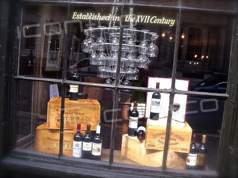 Pub Window, Cave Vin, Wine Displays, Fence Building, Supermarket Display, Display Retail, Window Display Retail, Store Window Display, Store Window Displays