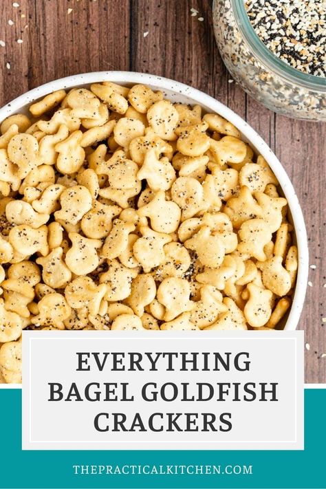 everything bagel goldfish crackers, everything bagel snacks, everything bagel snack mix Everything Bagel Crackers, Everything Bagel Bits, Everything Bagel Bits 12 Tomatoes, Recipes Using Everything Bagel Seasoning, Goldfish Snack Mix Recipes, Homemade Goldfish Crackers, Saltine Cracker Recipes, Goldfish Snack, Bagel Toppings