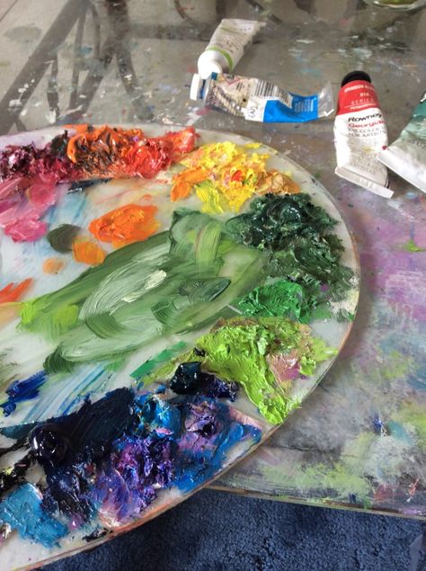 Katie Jobling Art Palette Oil Palette, Artist Pallet, Art Palette Aesthetic, Art Palette, Paint Pallets, Paint Pallet Aesthetic, Oil Paint Palette, Paint Pallet, Painters Palette Plant