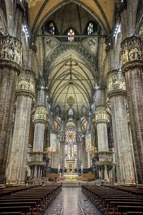 Churches In Italy, Italy Cruise, Duomo Milan, Castle Exterior, Alberta Travel, Milan Cathedral, Gothic Cathedrals, Cathedral Architecture, Gothic Cathedral