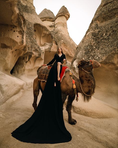 Book your photoshoot in Cappadocia 📸📸 You can contact via DM and WhatsApp. - - #cappadocia #göreme #cappadociaballoon #cappadociaphotographers #travelphotography #turkeytravel #adventure #visitcappadocia Cappadocia Balloon, Turkey Travel, Travel Photography, Photographer, Canning