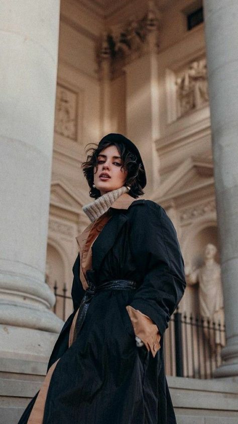 City Fashion Photography, Street Fashion Photoshoot, City Shoot, Street Portrait, Winter Photoshoot, Photoshoot Idea, Portrait Photoshoot, Outdoor Photoshoot, Fashion Photography Poses