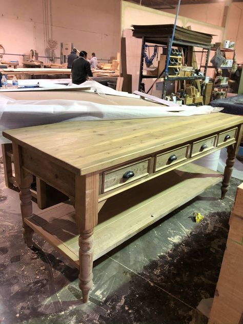 How I Realized My Kitchen Island Dream without Spending a Fortune - Viet World Kitchen Kitchen Without Island, Diy Rustic Kitchen, French House Plans, Kitchen Island Tops, Mobile Kitchen Island, Rustic Kitchen Tables, French Farmhouse Kitchen, Kitchen Island On Wheels, Kitchen Island Plans