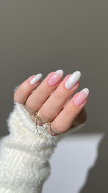 Aistė Haas on Instagram: "🌬️🌨️ Holiday nails, but keeping it classy with pearly whites that shimmer like winter snow ❄️ *all products are linked on my amzn in the bio _____ (*aff) #pearlnails #whitenails #winternails #christmasnails #holidaynails #nailinspo #sparklynails #frenchnails" Eras Nails, Icy Nails, Snow Nails, Cute Christmas Nails, Pearl Nails, Sparkly Nails, Keep It Classy, Nail Inspiration, White Bow