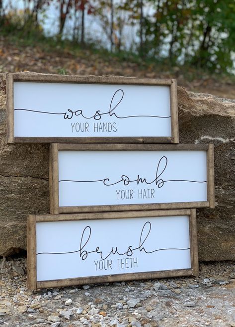 Signs With Quotes, Diy Farmhouse Decoration, Diy Home Decor For Apartments, Boho Farmhouse Decor, Farmhouse Side Table, Cute Dorm Rooms, Dekor Diy, Farmhouse Decoration, Wash Brush