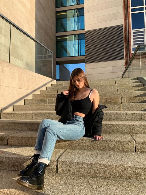 Brown hair, style, fashion, fashion inspo, body, doc marten Sit On Stairs Pose, Person Sitting On Stairs Reference, Sitting Stairs Pose, Sitting On The Stairs Pose, Stair Sitting Poses, Sitting On Railing Poses, Sitting On Stairs Reference, Sitting Down Pictures, Person Sitting On Stairs