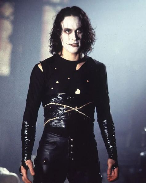 Lee's actor son Brandon was shot on the set of 1993 film The Crow, leading to distasteful talk of a family curse (Credit: Alamy) Crow Costume, Crow Movie, Corpse Paint, Brandon Lee, Luke Evans, The Crow, Movie Sets, Jason Momoa, Film Set