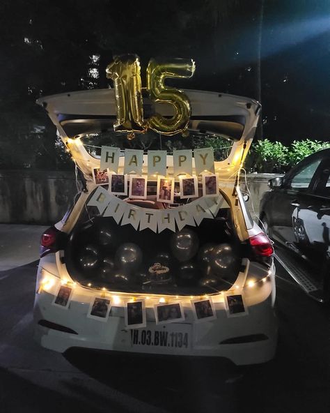 27th Birthday Themes For Him, Car Decoration For Anniversary Surprise, Car Balloon Decorations, Car Trunk Surprise Ideas, Surprise Birthday Decorations, Funny Snapchat, Christian Birthday, Anniversary Surprise, Anniversary Photoshoot